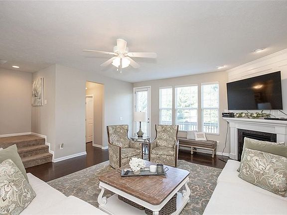 4th image of 6380 Park Pointe Ct