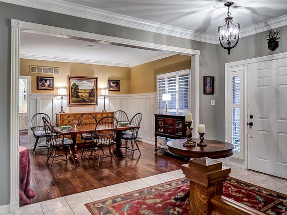 4th image of 15324 Oaktree Estates Dr