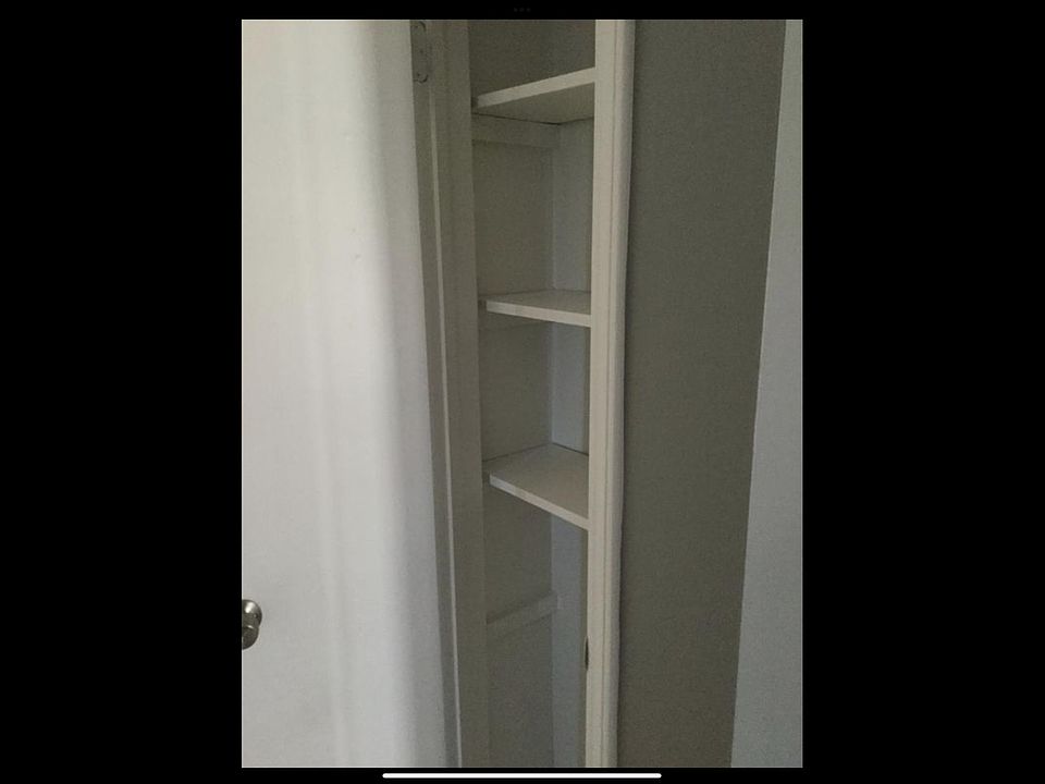 1st image of 4038 Clark Ave