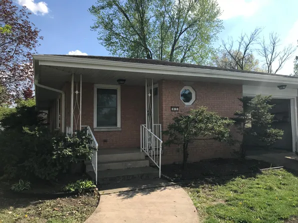 815 E Elm St, Bloomington, IL 61701