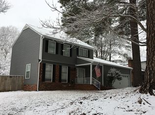 8509 Woodthorn Pl, Charlotte, NC 28226