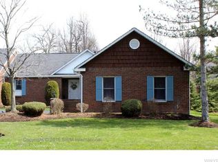 241 Old Oak Post Rd, East Amherst, NY 14051