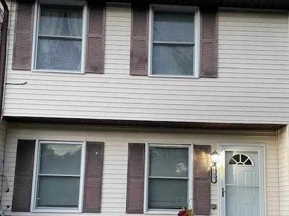 733 Johahn Dr, Westminster, MD 21158