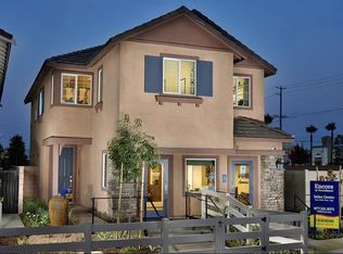 7281 Rhapsody Ln, Fontana, CA 92336