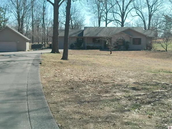 100 Cherry Oak Ln, Calvert City, KY 42029