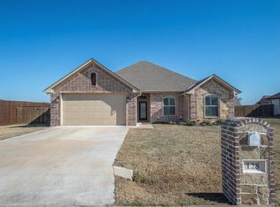 128 Ocean Lake Dr, Edgewood, TX 75117