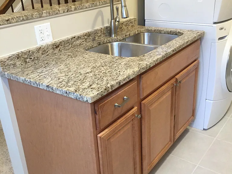 213 S Alfred St #5 — Photo 6