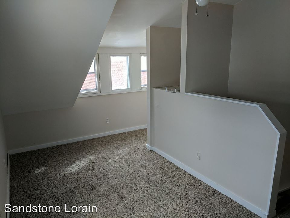 1st image of 274 Winckles St #C