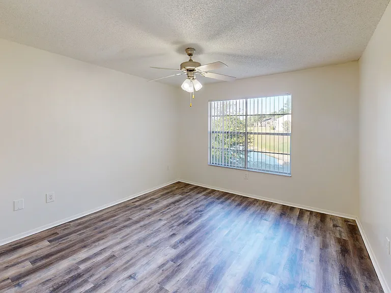 Lakewood Place — Photo 117