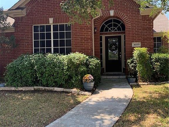 2nd image of 3609 Stockton Dr