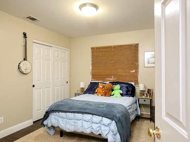 245 Hazel Ln — Photo 22