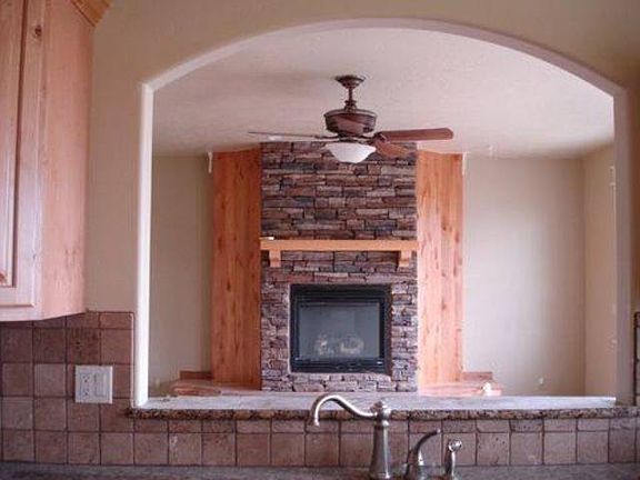 5th image of 1160 W Kaetzel Way