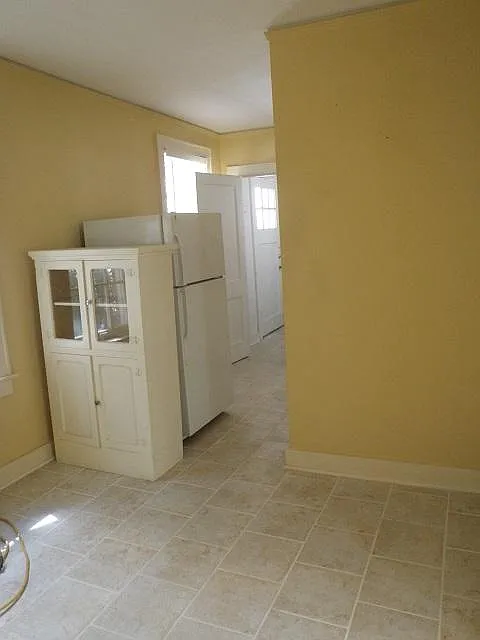 1004 Kavanaugh Blvd — Photo 2