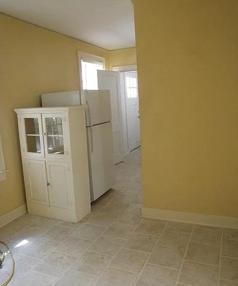 1004 Kavanaugh Blvd #1 — Photo 2