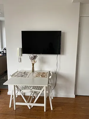 Rented by The Dermot Realty Management Company | media 79