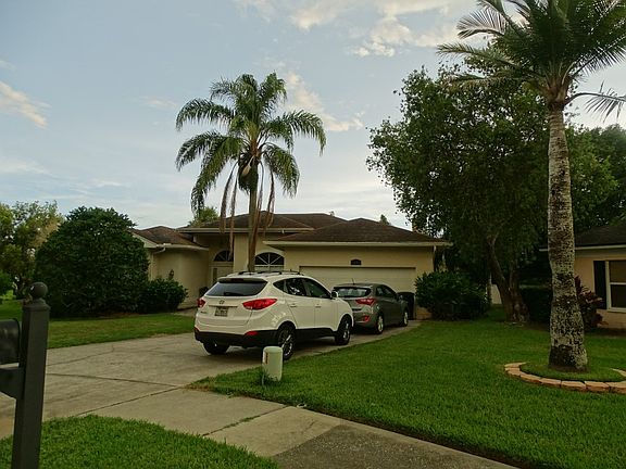 3rd image of 1028 Chillum Ct