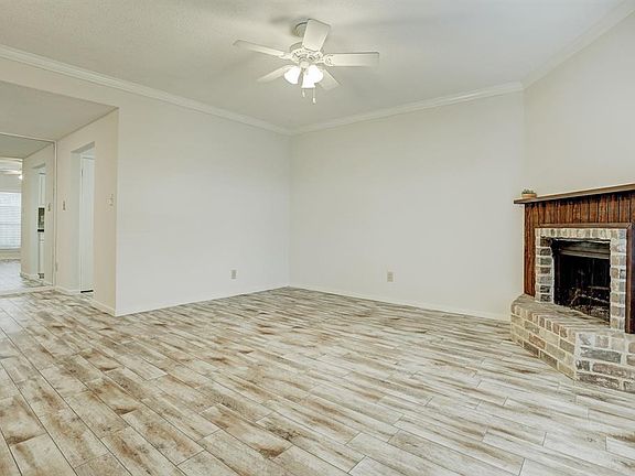 Light and bright, the open concept living/dining offers great flexibility.