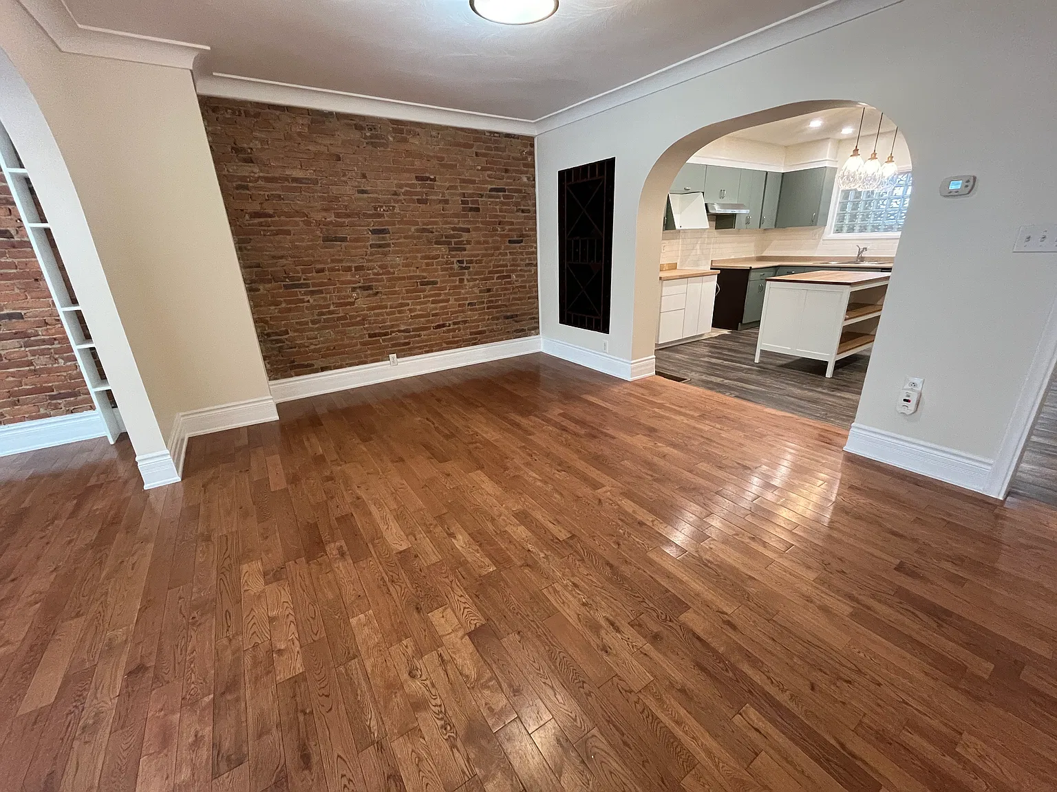 236 Sydenham Street — Photo 4