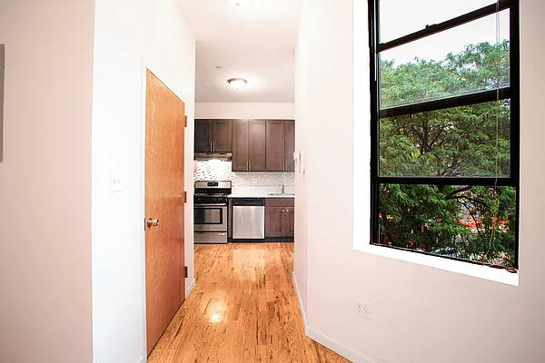 Rented by MNS | media 16