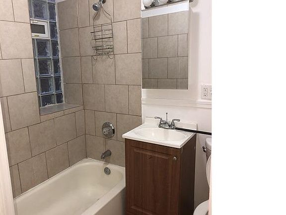 3rd image of 6355 S Langley Ave APT 3