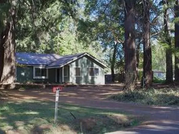 1640 Mill Creek Dr, Prospect, OR 97536