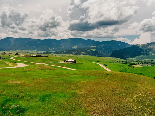2 Eagle Ridge Trl, Dayton, WY 82836