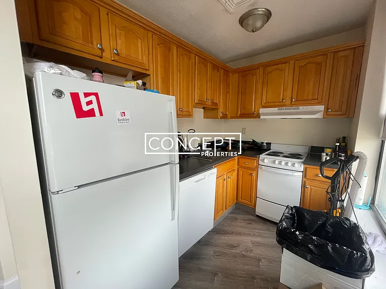 1122 Boylston St #501 — Photo 2