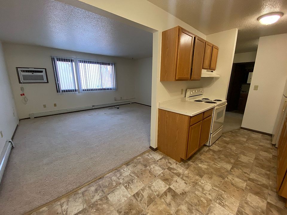 1st image of 1125 19th St N APT 20
