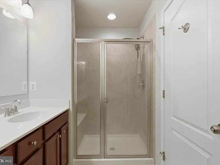 5457 Spotswood Pl — Photo 23