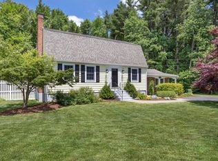 160 David Rd, Franklin, MA 02038