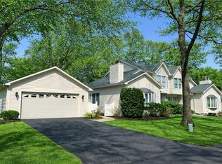 Duck Cove Condominiums, North Kingstown, RI 02852