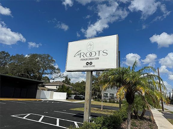 3rd image of 5201 S MACDILL AVENUE #207