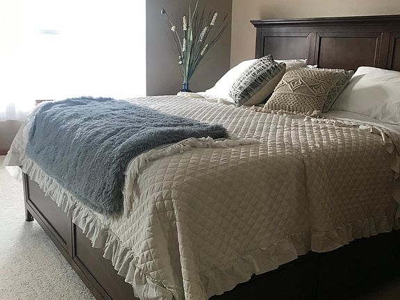 4th image of 2812 W Marina Dr Unit G