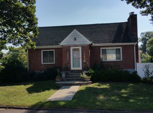 69 Hilltop Rd, Meriden, CT 06451