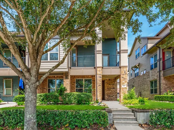 417 Marina View Dr, Webster, TX 77598