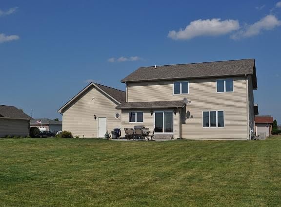 4th image of 10822 Millard Dr