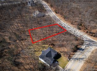 1253 Cornett Dr, Lake Ozark, MO 65049