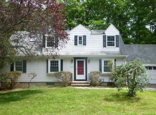 280 Bayard Ave, North Haven, CT 06473