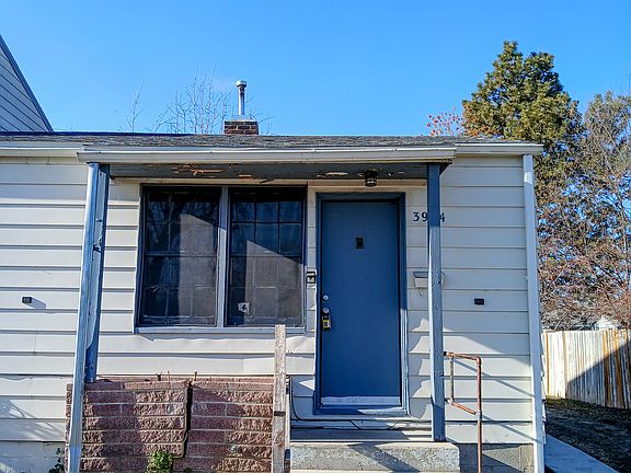 3rd image of 3964 W Pershing Dr #3964