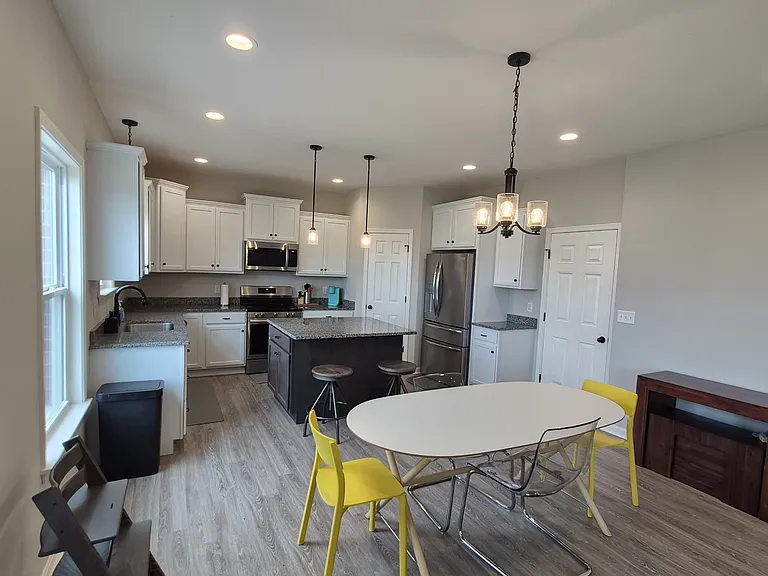 6179 Ballyshannon Dr — Photo 14