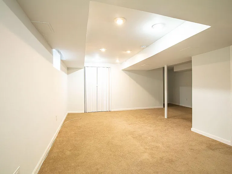 5810 Greenleaf Rd — Photo 26