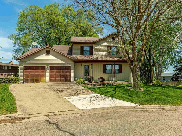 2634 Countryview Ct, Monroe, WI 53566