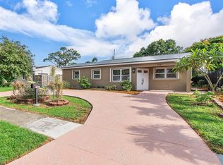 7101 Hope St, Hollywood, FL 33024