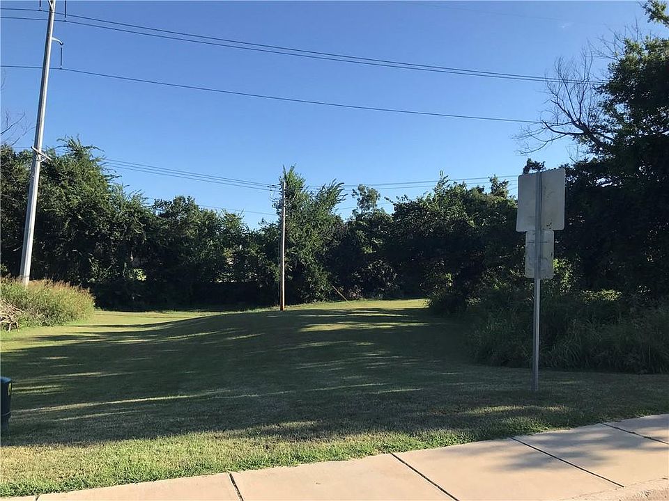 2nd image of Ridgecrest Rd