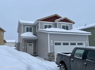 8665 Dry Creek Loop, Anchorage, AK 99502