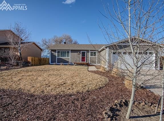 2nd image of 6620 Lange Cir