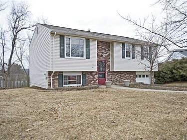 1st image of 207 Bellford Dr