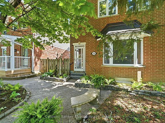 2nd image of 334 Cottonwood St