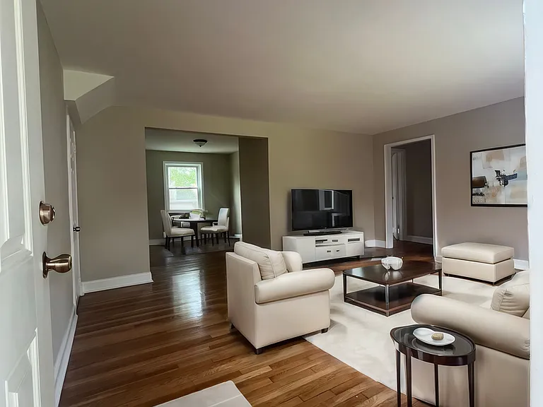 Blair Beacon Apartment Homes — Photo 30