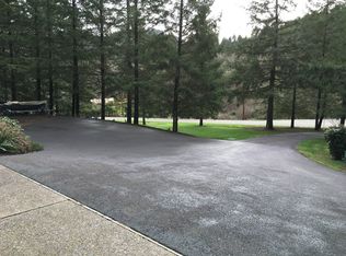 15040 Baker Creek Rd, McMinnville, OR 97128